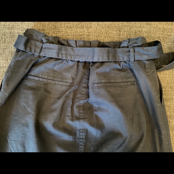 Uniqlo Paperbag Skirt - Picture 2 of 6